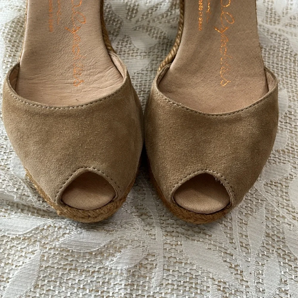 Gaimo Tan Taupe Suede Peep Toe Wedge Espadrilles Size 6.5/37‎